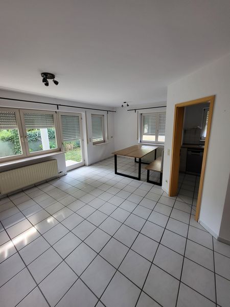 Kurze Wege: 2-Zimmer-Wohnung mit Balkon in Bönnigheim